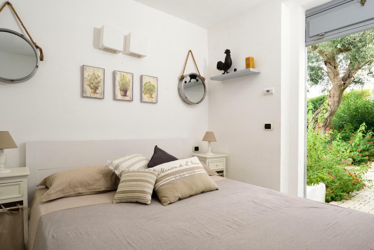B&B Trullo Barbagiullo チステルニーノ エクステリア 写真