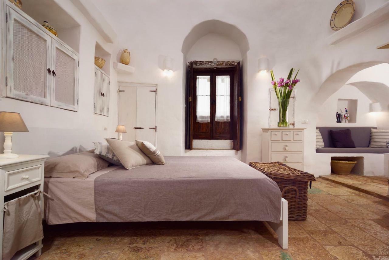 B&B Trullo Barbagiullo チステルニーノ エクステリア 写真